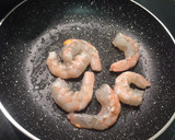 Foto del paso 5 de la receta: Sargo con crema de Mejillones y Langostinos