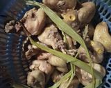 Foto langkah ke 1 dari resep Brutu Goreng Kecap.