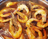 Foto del paso 7 de la receta: Conejo en salsa con langostinos