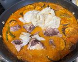 A picture of step 5 of Oxtail & tripe Kare Kare.
