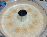 Foto langkah ke 7 dari resep Banana Chiffon Cake.