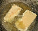 Foto langkah ke 4 dari resep Pangsit Goreng Isi Orak Arik Telur Sosis.