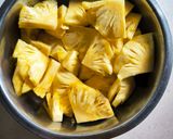 Foto langkah ke 1 dari resep Asinan Nanas Kolang Kaling.