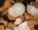 Une image de l'étape 7 de Sauté poulet croustillant au wok.