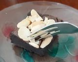 Foto langkah ke 7 dari resep Simple Fudgy Brownies oven tangkring.