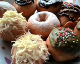 Foto langkah ke 5 dari resep Donat maizena.