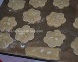 A picture of step 6 of Almond Biscuit   بیسکویت بادامی.