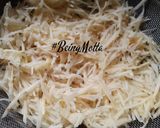 A picture of step 2 of Sabudana-Batata Usal.
