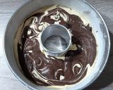Foto langkah ke 9 dari resep Marble Cake / Marmer Cake.