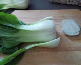 Foto del paso 1 de la receta Ensalada tibia de pak choi con salsa de soja