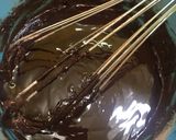 Foto langkah ke 2 dari resep Shiny Brownies.