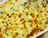 A picture of step 7 of Baked Cheesy Béchamel Pasta with mincemeat.