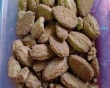 Foto langkah ke 1 dari resep Choco Coffee Cookies.