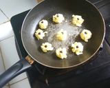 Foto langkah ke 2 dari resep Semprit Susu 3bahan ekonomis rasa mantep.