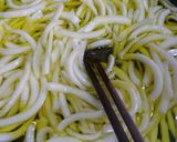 Hình bước làm 3 của món Mứt dừa non ngũ sắc
