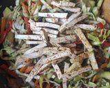 Tofu kerti zöldségekkel recept fázis 4 fotója