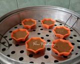 Foto langkah ke 7 dari resep Bolu Kukus Kurma.
