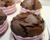 Foto del passaggio 5 della ricetta Muffin al cacao ripieni ai Ringo