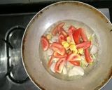 A picture of step 3 of Aloo Palak.