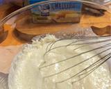 Foto langkah ke 1 dari resep Martabak Keju Susu Manis Teflon ala Rumahan.