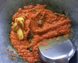 Foto langkah ke 4 dari resep Gulai Udang Daun Singkong.
