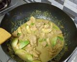 รูปขั้นตอนการทำที่ 4 ของ ขนมจีน แกงเขียวหวานไก่