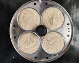 A picture of step 2 of Sprouts idli.