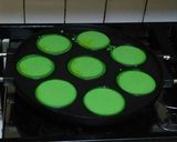 Foto langkah ke 4 dari resep Kue Lumpur Lapindo (Gurih & Lembut anti gagal).