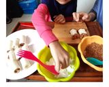 Foto langkah ke 6 dari resep 8. Roti Abon (Simple Meat Floss Bread).