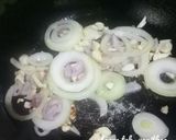 Foto langkah ke 3 dari resep Ca Jamur Shitake, Kancing feat Brokoli Rebus.