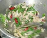 Foto langkah ke 4 dari resep Bayam Enoki ala Subi 😍.