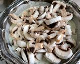 Une image de l'étape 9 de Champignons de Paris à l’ail frais, crème et coriandre.