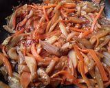 Foto del paso 5 de la receta: Berenjenas🍆 en salsa roja🍅 picante🌶 con arroz blanco🍚