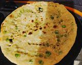 A picture of step 2 of Matar paratha.