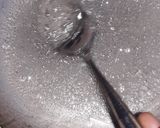 A picture of step 2 of Egg caramel.