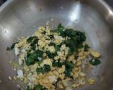 Foto langkah ke 2 dari resep Nasi Goreng Kangkung.