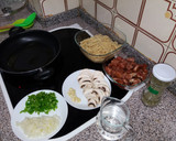 Foto del paso 1 de la receta: Macarrones con magro de cerdo