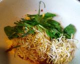 Foto langkah ke 3 dari resep Mie Goreng Pedas.