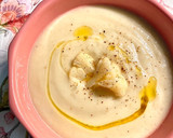 Foto del paso 3 de la receta Crema de coliflor con pera y queso azul