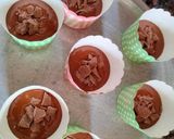 A picture of step 4 of Eggless Ragi flour choco lava cupcake.