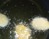 A picture of step 7 of Coriander Potato Fritters.