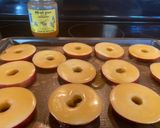 Une image de l'étape 2 de Pommes au four au miel (ou au sirop d’érable).