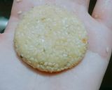 عکس مرحله 7 از دستور کلوچه های کنجدی نرم