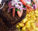 Foto del paso 4 de la receta: Frejoles Canario CAMANEJOS con Malaya Doradita y salsa criolla🇵🇪