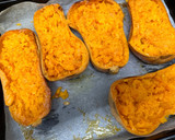 Foto del paso 2 de la receta: 552. Calabaza rellena de espinacas con queso de cabra (principal verdura)