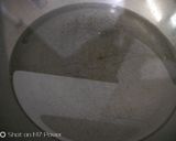 A picture of step 2 of Oats Maggie noodles.