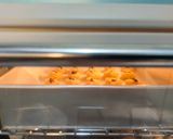 Foto langkah ke 4 dari resep Butter Cookies.
