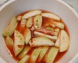 Foto langkah ke 3 dari resep Asinan Jambu Kristal.