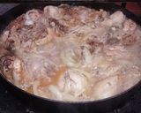 Foto del paso 2 de la receta: Pollo a la cerveza en disco de arado