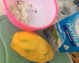 Foto langkah ke 3 dari resep Oreo mango cheesecake.